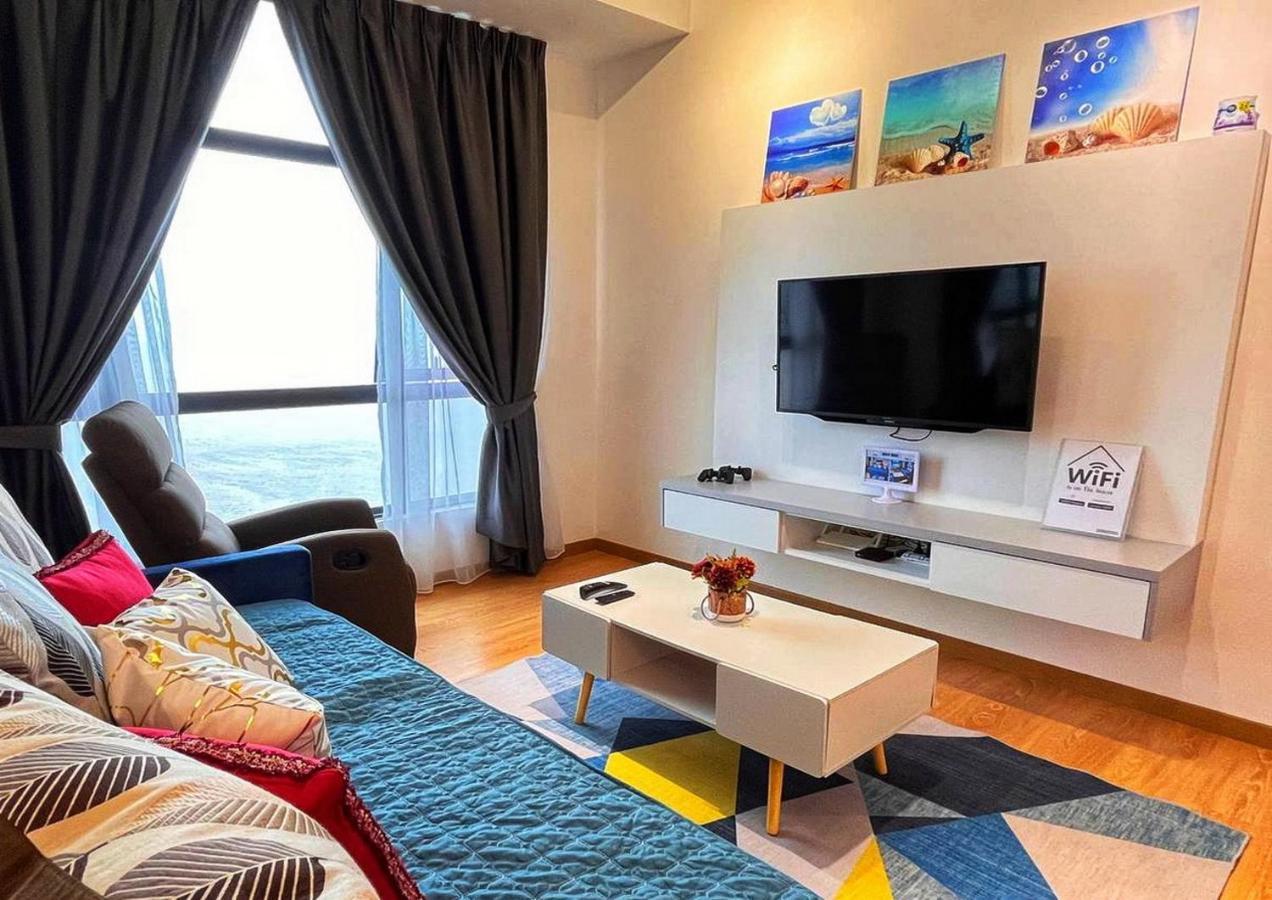Comfy Imperium Seaview Apartment *
